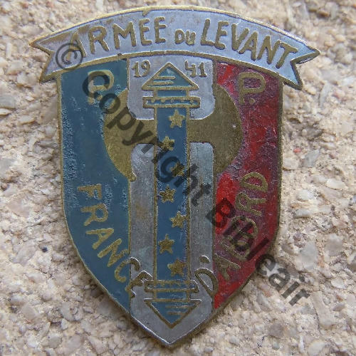 GARDE GENDARMERIE LEVANT 1941  Fab LOC Eping nourrice Dos lisse irreg Src.lapetitebrocdechacha 1140EurInv 